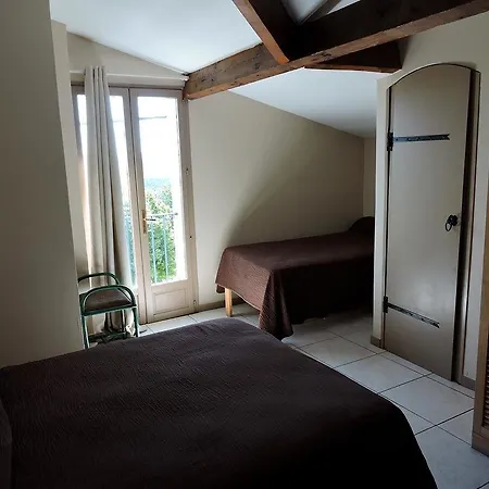 Clair De Lune Hotel 3*