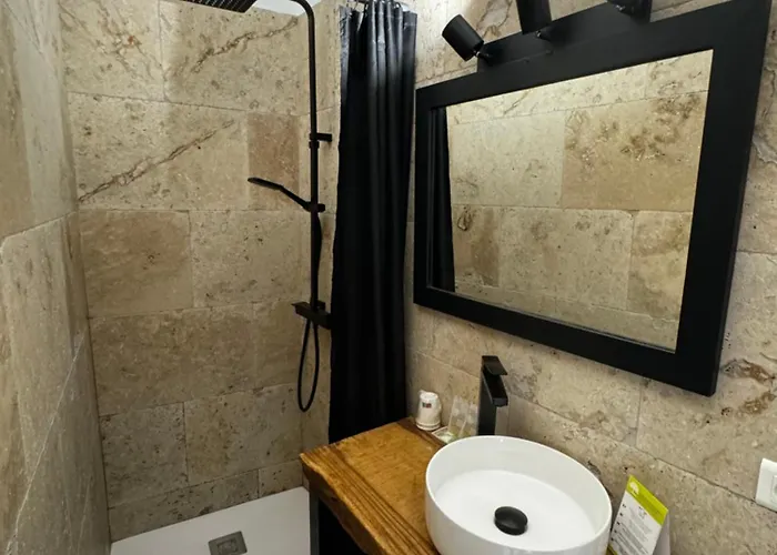 Hotel Clair De Lune Zonza