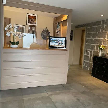 Clair De Lune Hotel 3*