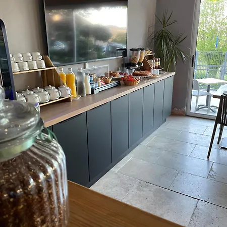 Hotel Clair De Lune 3*