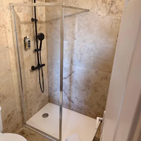Hotel Clair De Lune 3*