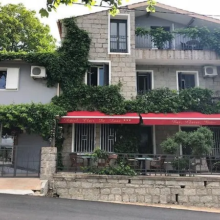 Hotel Clair De Lune