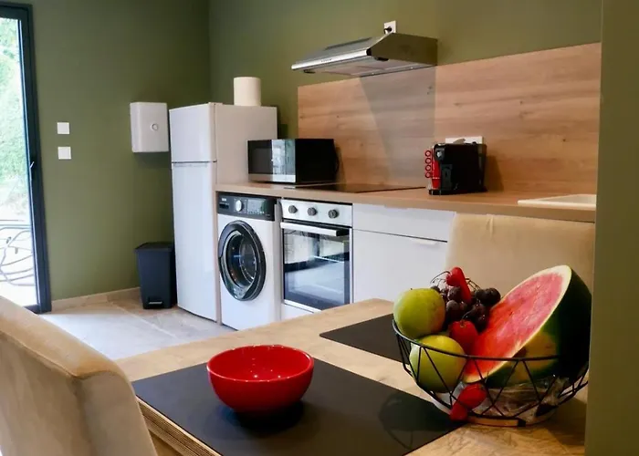 Clair De Lune Otel 3*