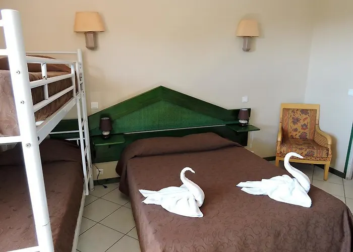 Hotell Clair De Lune 3*